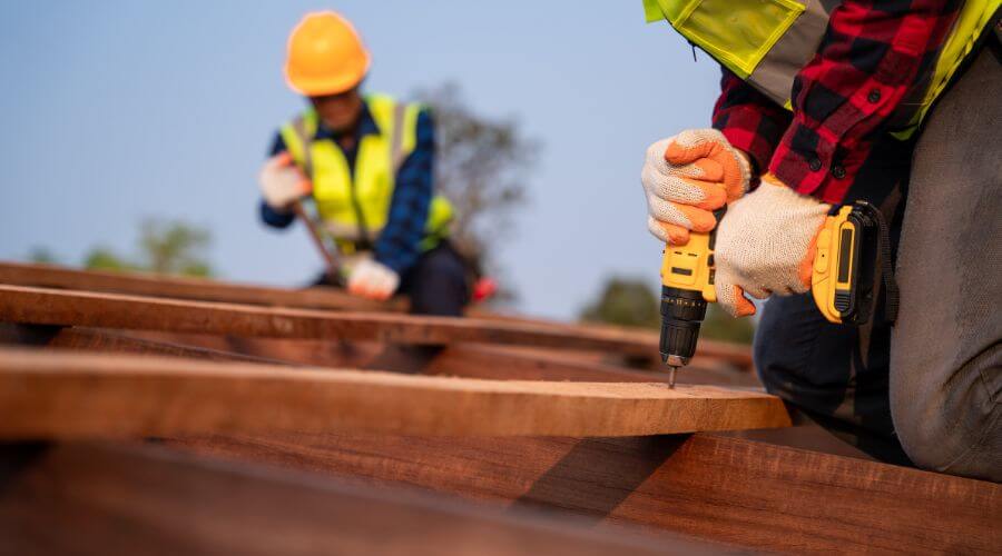 Professional residential roofers in Carpenter, IA